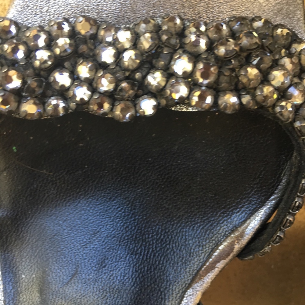 Shoes - Picture 2 of 7